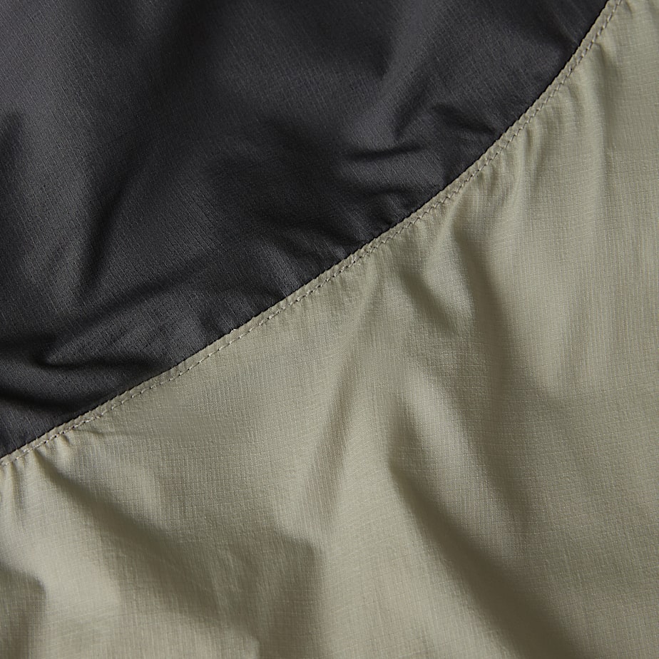 The North Face Kikash Wind Jackor Herr Grå | NF0A46H3J