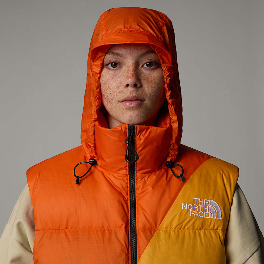 The North Face X Yinka Ilori Dunväst Herr Orange | NF0A89Y1Z