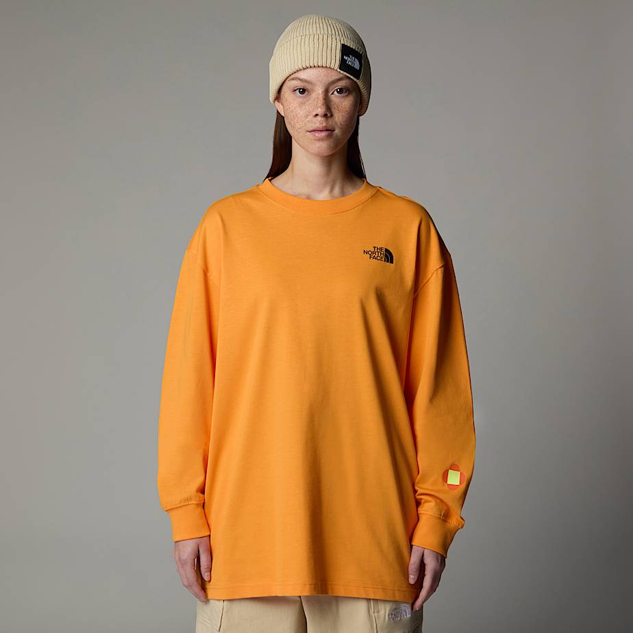The North Face X Yinka Ilori Graphic Long-Sleeve T-shirt Herr Aprikos | NF0A08F0R