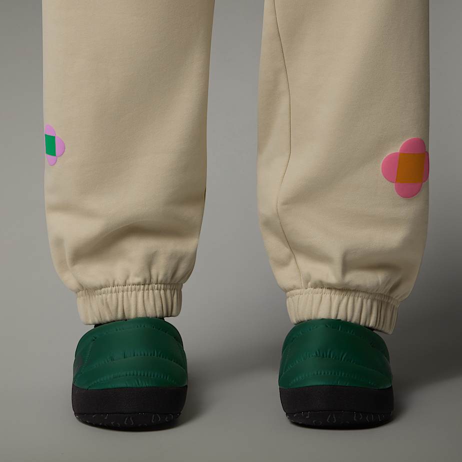 The North Face X Yinka Ilori Let's Blossom Together Joggingbyxor Herr Beige | NF0A03Y6W
